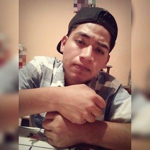 Meet your Posher, Leonel